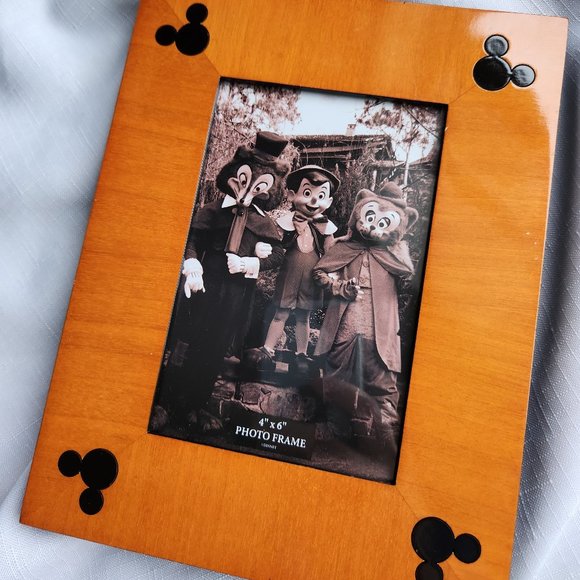 Disney Photo Frame - Mickey Mouse Icons - Wood - 4"x 6" - Picture 1 of 16